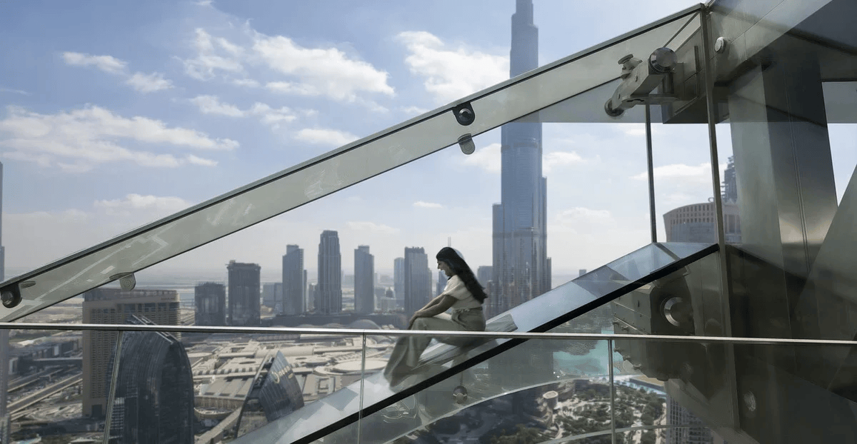 Edge Walk Experience - Extreme adventure walking around skyscraper edge